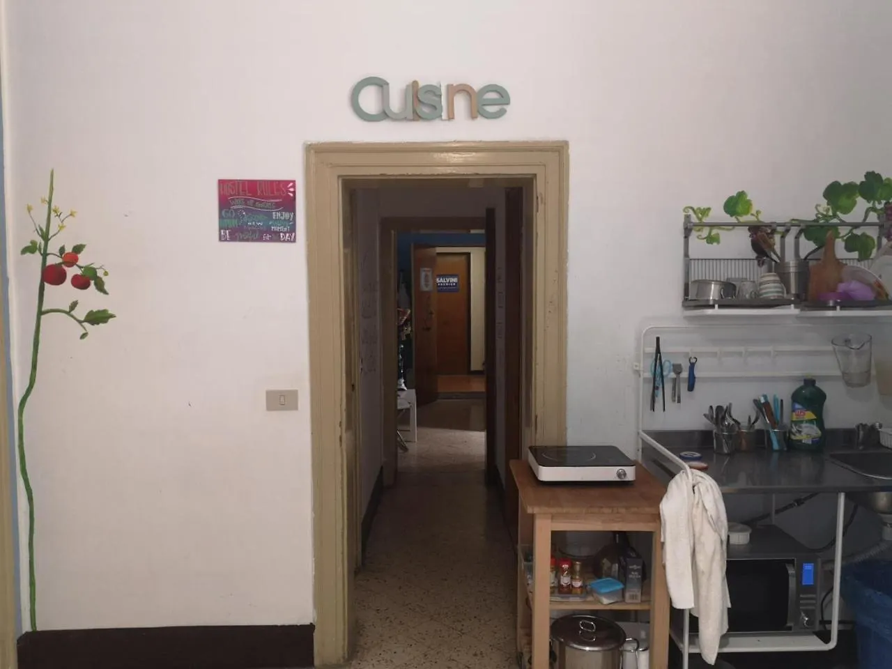 Sunshine Hostel Палермо Италия