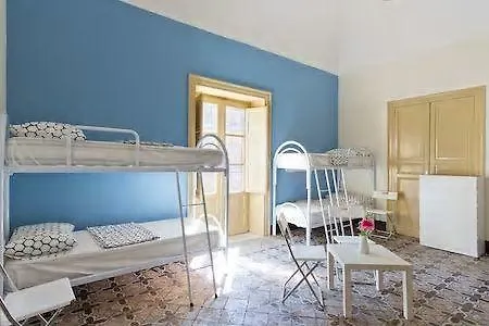 Sunshine Hostel Palermo
