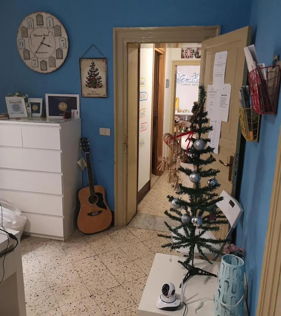 Sunshine Hostel パレルモ イタリア